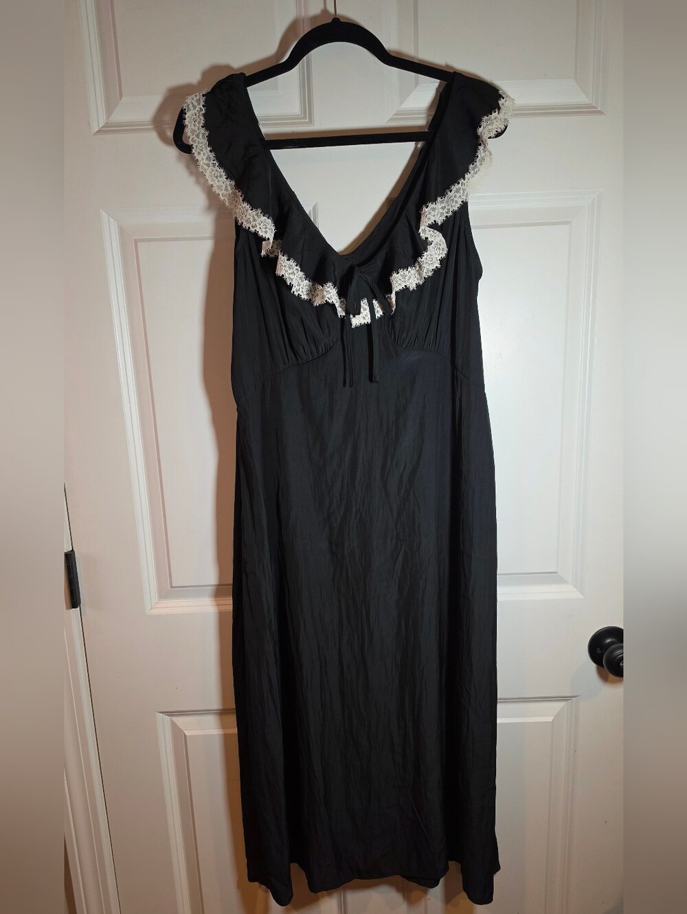 NWT Universal Thread Black And White Lace Trim Slip Midi Dress L